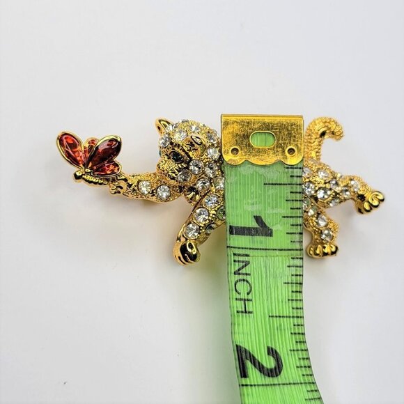 CHASING Butterfly Crystal Studded Cat Brooch Pin - Picture 6 of 6